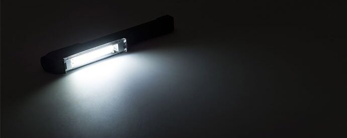 Test of LED Flashlights – How Long Lights Stay Energized